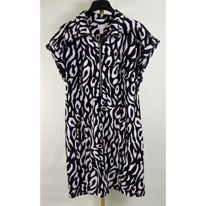 Chico's Zenergy Dress 2.5 Black White Zebra Animal Print Zip Front Pockets Casua